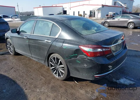 2017 Honda Accord Lx z USA, uszkodzony, nr VIN 1HGCR2F3XHA078647